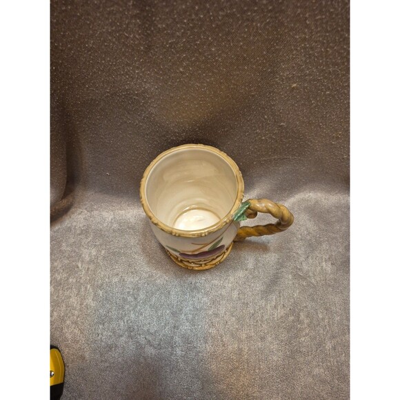 Apple Basket Cracker Barrel 5" Coffee Mug Red Apples Brown Wicker Weave - Picture 2 of 9